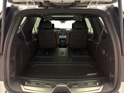 New 2025 GMC Yukon Denali Ultimate image 8