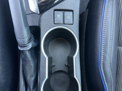 Used 2018 Toyota Corolla L image 31