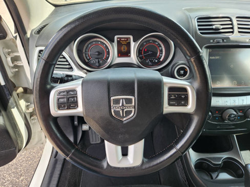 Used 2016 Dodge Journey R/T w/ Driver Convenience Group image 23