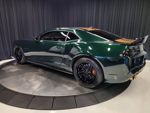 Used 2015 Chevrolet Camaro SS w/ Green Flash Special Edition image 8