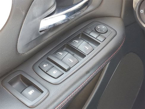 Used 2013 Dodge Grand Caravan R/T w/ Driver Convenience Group image 15