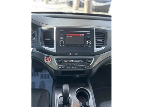 Used 2017 Honda Ridgeline Sport image 11