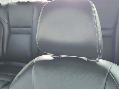 Used 2024 Nissan Rogue SL w/ SL Premium Package image 21