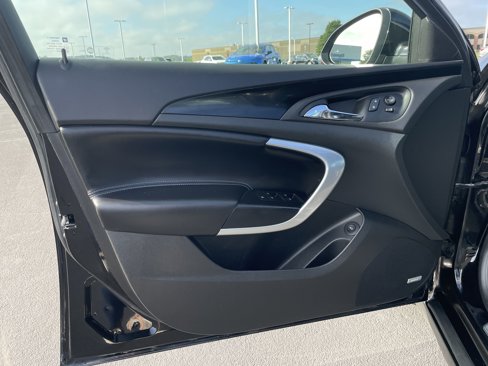 Used 2017 Buick Regal GS w/ Driver Confidence Package #1 image 21