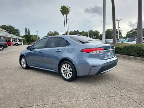Used 2020 Toyota Corolla LE image 6