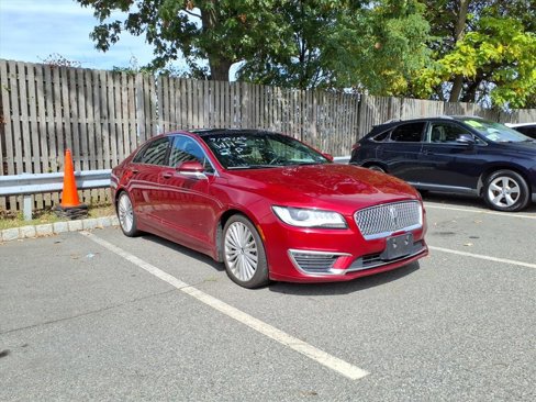 Used 2017 Lincoln MKZ Reserve image 1