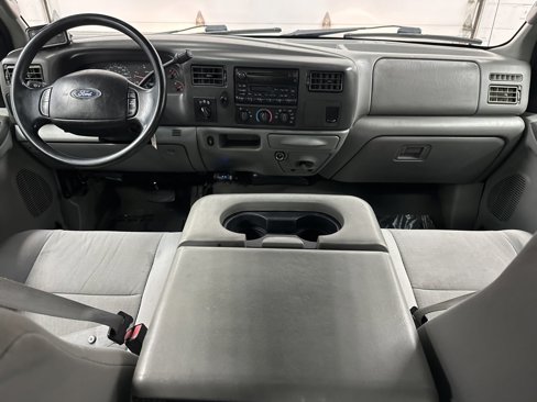 Used 2004 Ford F350 XLT image 23