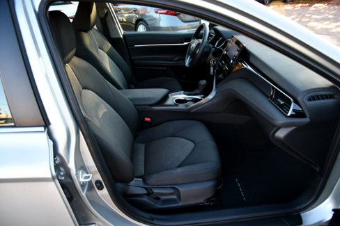 Used 2024 Toyota Camry LE image 26