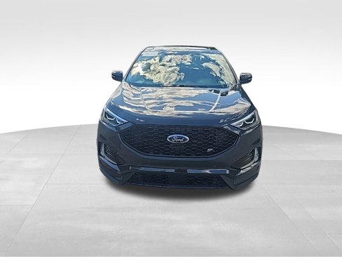 Certified 2021 Ford Edge ST w/ Equipment Group 401A image 2