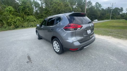 Used 2020 Nissan Rogue S image 6