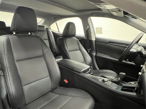 Used 2016 Lexus ES 350 image 11