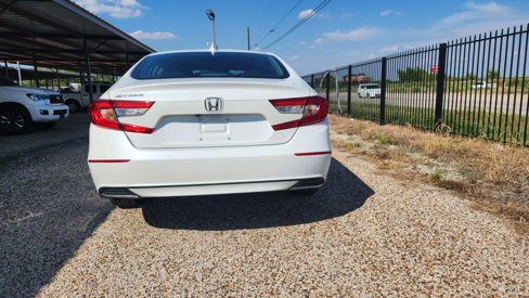 Used 2020 Honda Accord LX image 11