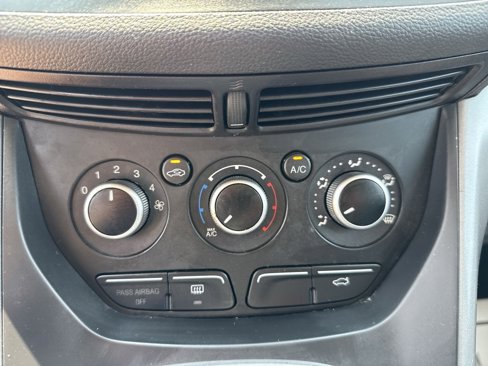 Used 2013 Ford Escape SE image 18