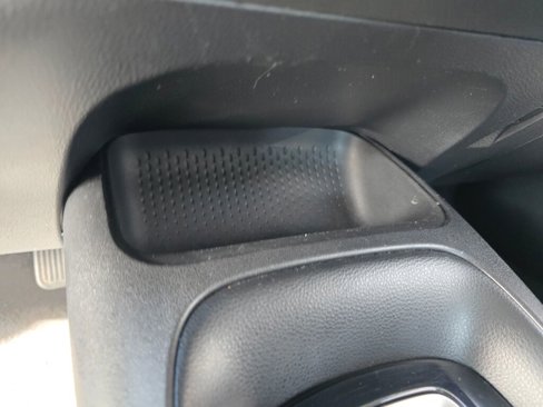 Used 2021 Toyota Corolla LE image 27