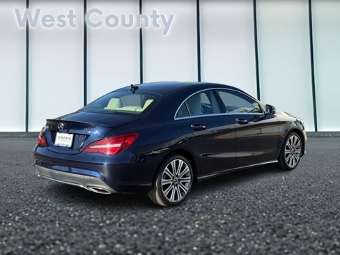 Used 2018 Mercedes-Benz CLA 250 4MATIC image 4