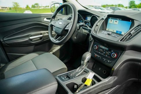 Used 2019 Ford Escape SE image 32