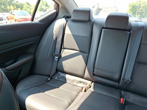 Used 2023 Nissan Altima 2.5 SR image 18
