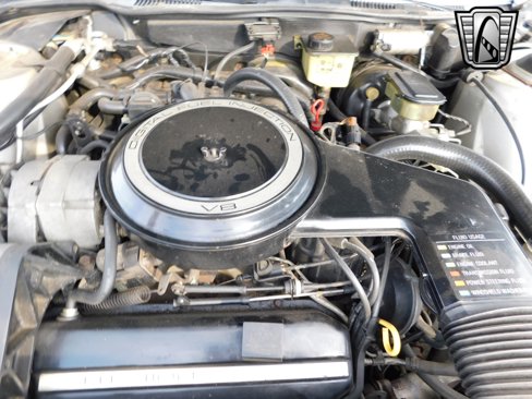 Used 1985 Cadillac Fleetwood Sedan image 21
