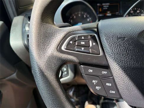 Used 2018 Ford Escape SE image 21