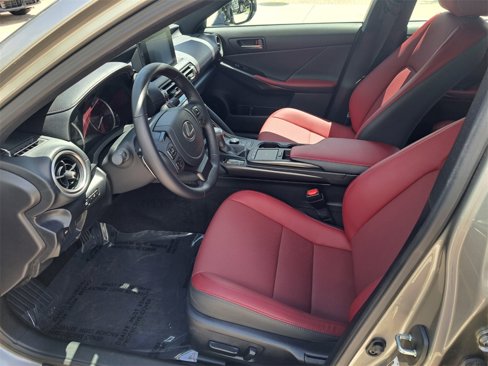 Used 2022 Lexus IS 300 image 9