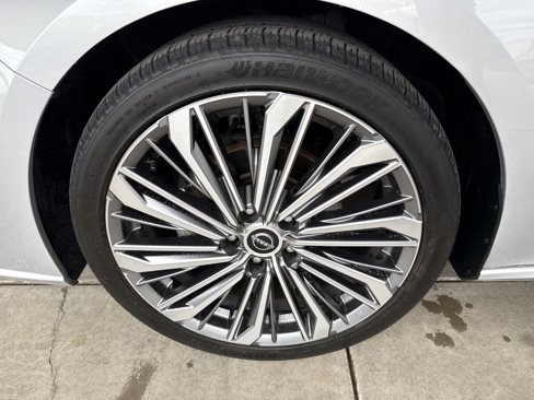 Used 2023 Nissan Altima 2.5 SL image 19