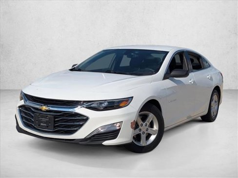 Used 2022 Chevrolet Malibu LS image 1