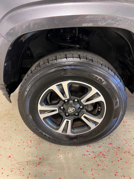 Used 2020 Toyota Tacoma SR5 image 18