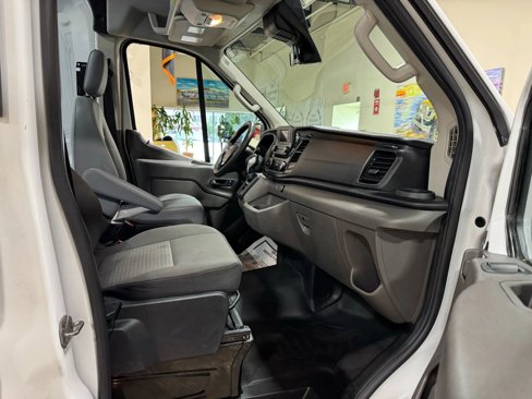 Used 2020 Ford Transit 250 Medium Roof w/ Interior Upgrade Package image 33