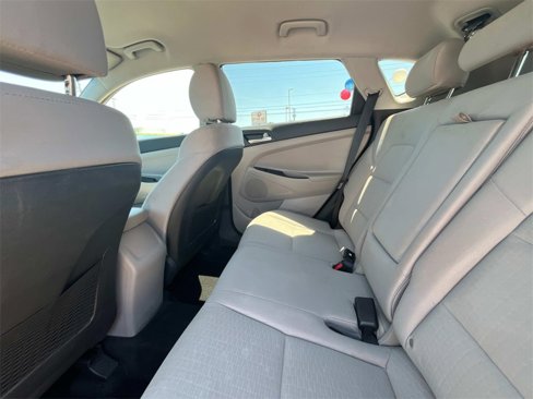 Used 2020 Hyundai Tucson SE image 13