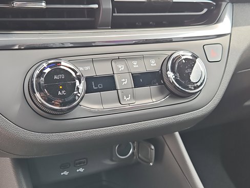 New 2025 Buick Envista Preferred image 27