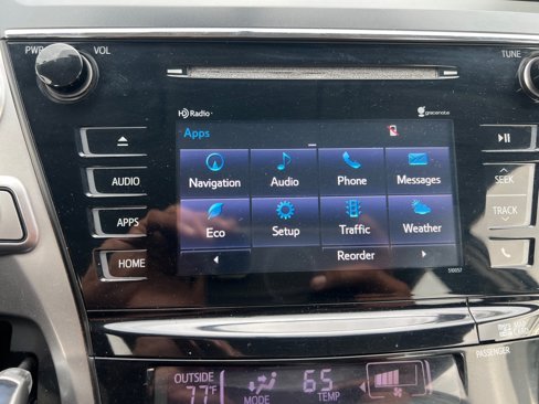 Used 2015 Toyota Prius V Three image 22