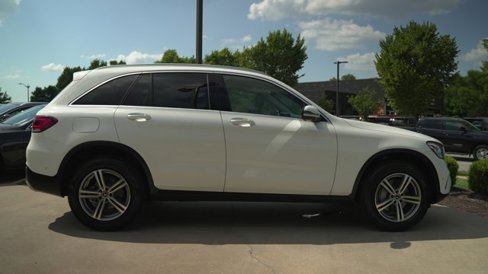 Certified 2022 Mercedes-Benz GLC 300 4MATIC w/ Premium Package Lite image 9