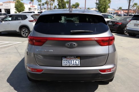 Used 2018 Kia Sportage LX image 5