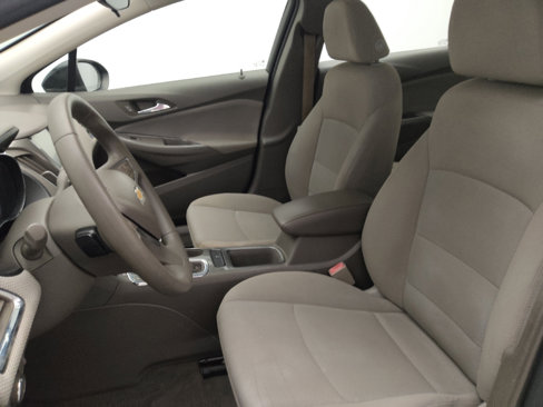 Used 2018 Chevrolet Cruze LT w/ Convenience Package image 17