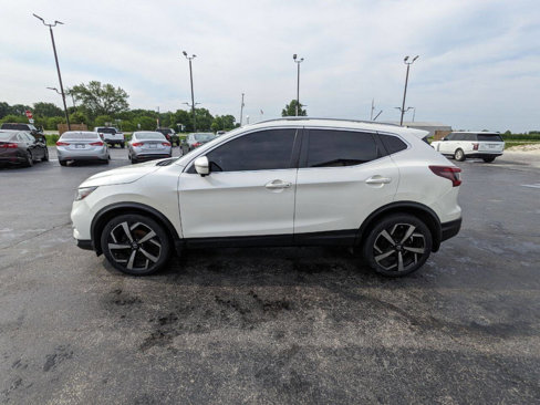 Used 2020 Nissan Rogue Sport SL w/ Premium Package image 5