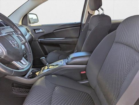 Used 2016 Dodge Journey SE w/ Flexible Seating Group image 26