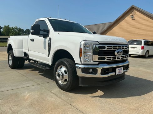 Used 2024 Ford F350 XLT w/ 360-Degree Camera Package image 7