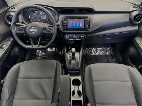 Used 2023 Nissan Kicks S image 14
