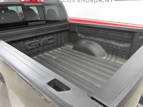 Used 2019 GMC Canyon SLT w/ Driver Alert Package image 21