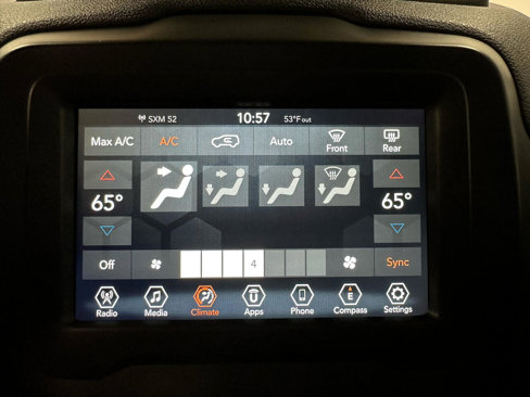 Used 2018 Jeep Renegade Altitude image 52