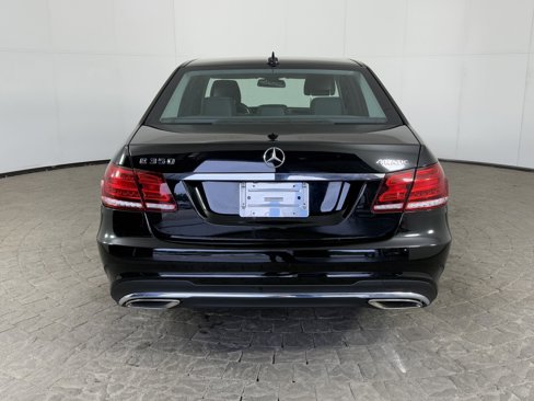 Used 2014 Mercedes-Benz E 350 4MATIC Sedan image 7