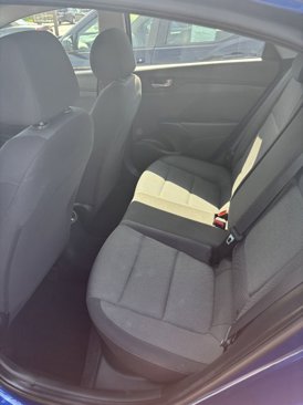 Used 2021 Hyundai Accent SE image 12