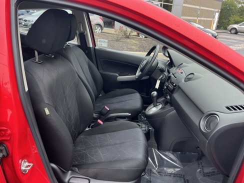 Used 2014 MAZDA MAZDA2 Sport image 23