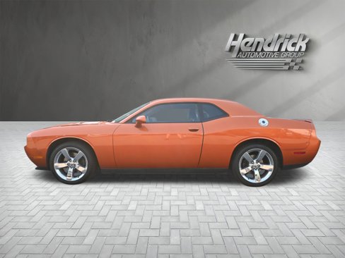 Used 2011 Dodge Challenger image 6