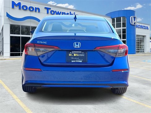 Used 2023 Honda Civic EX image 5