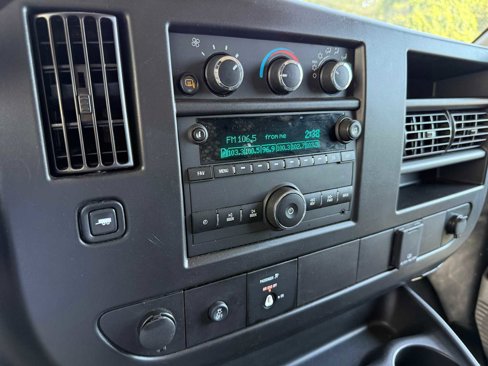 Used 2023 GMC Savana 2500 w/ Driver Convenience Package image 34