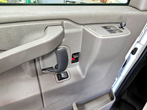 Used 2023 Chevrolet Express 2500 w/ Driver Convenience Package image 14