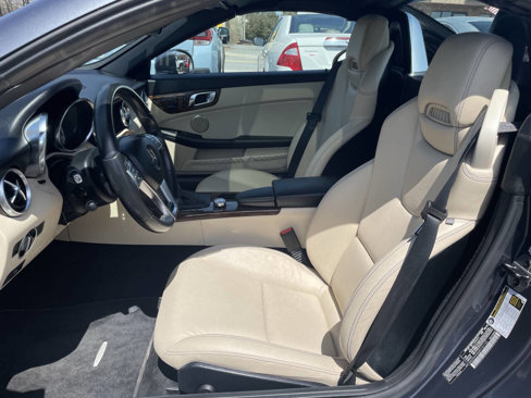 Used 2015 Mercedes-Benz SLK 250 image 13