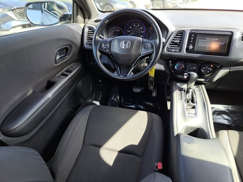 Used 2019 Honda HR-V Sport image 9