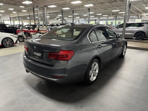 Used 2016 BMW 328i xDrive Sedan image 3